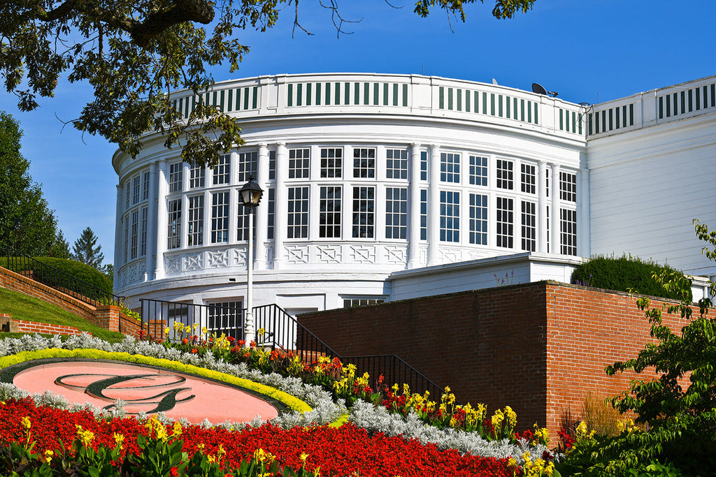 DESTINATION SPOTLIGHT: THE GREENBRIER IN WHITE SULPHUR SPRINGS, WV