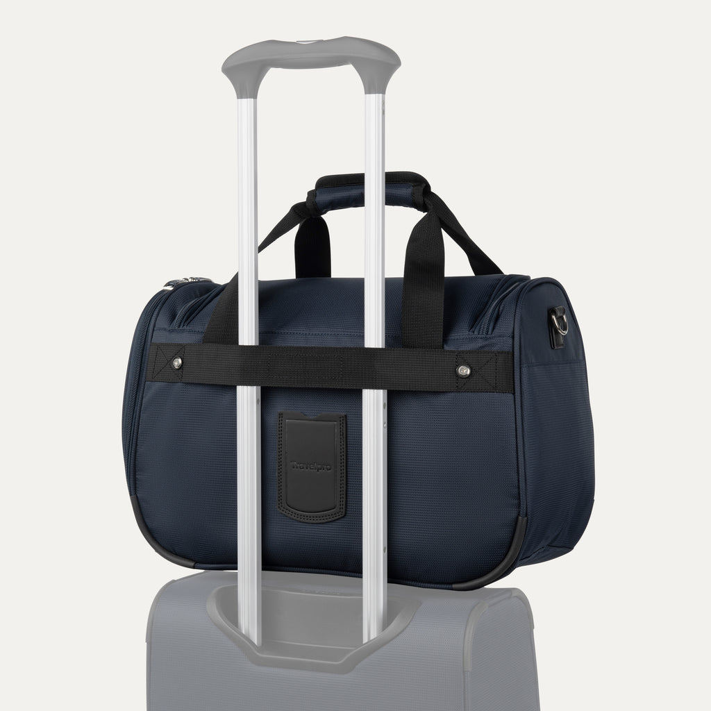 Travelpro maxlite 5 グレー 旅行かばん Amazon.com | Travelpro Luggage Maxlite 5 Softside