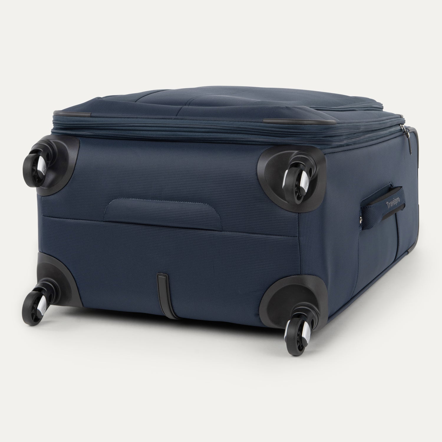 Maxlite® 5 Medium Check-In Spinner