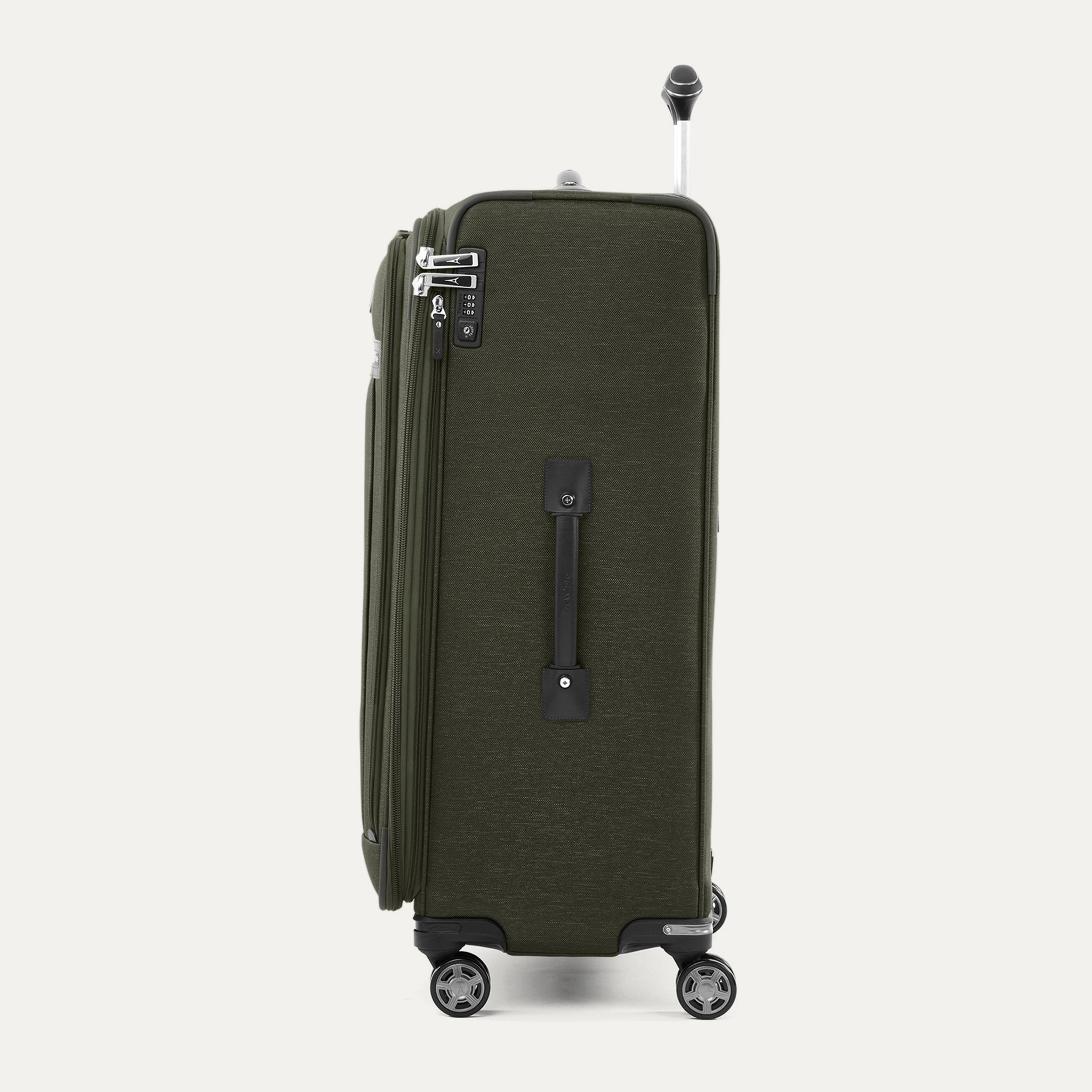 Platinum® Elite Large Check-In Spinner