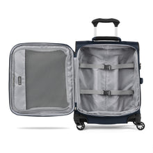 Maxlite® 5 International Carry-On Spinner