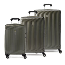 Maxlite® Air Carry-On / Medium Check-in / Large Check-in Hardside Expandable Spinner Luggage Set