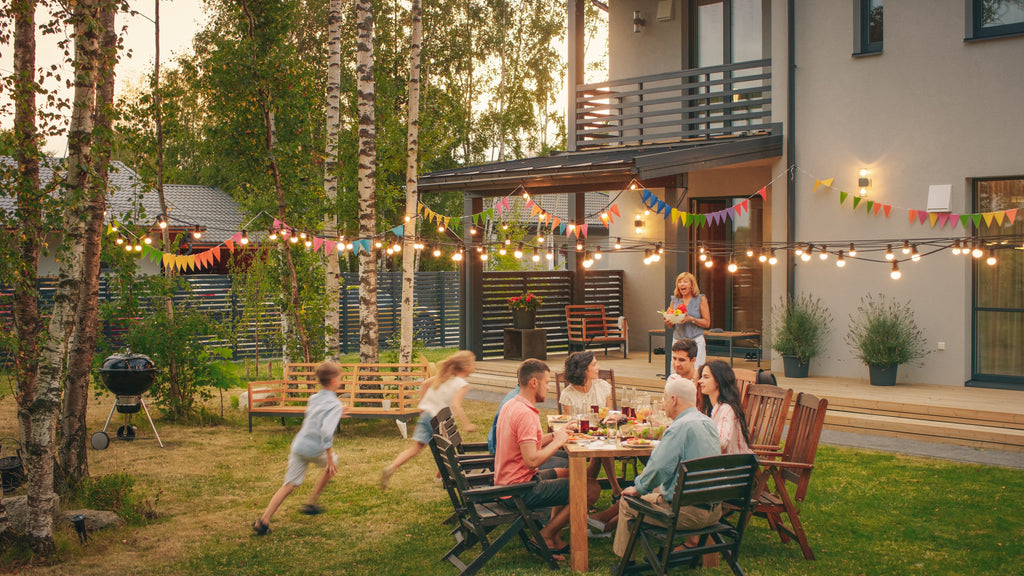 YOUR NEXT VACATION SHOULD BE A FAMILY REUNION