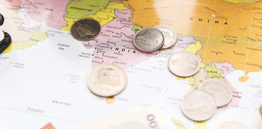 3 WAYS TO LOOK AFTER YOUR MONEY WHILE YOU TRAVEL