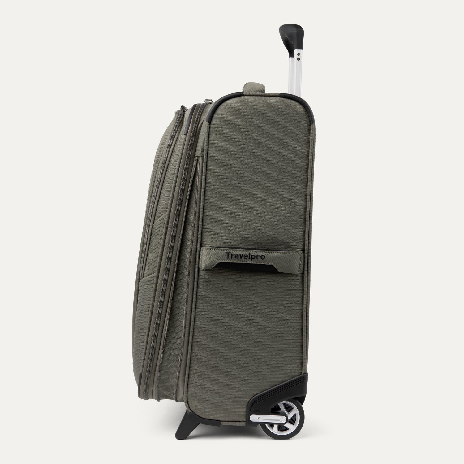 Maxlite® 5 Carry-On Rollaboard®