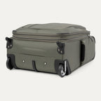 Maxlite® 5 International Carry-On Rollaboard®