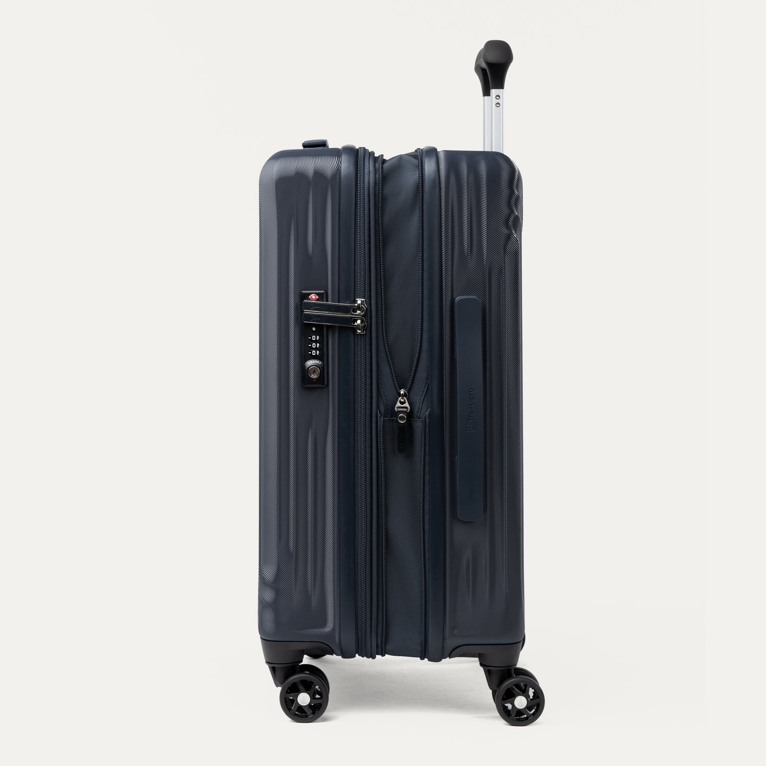 Maxlite® Air Carry-On Hardside Spinner