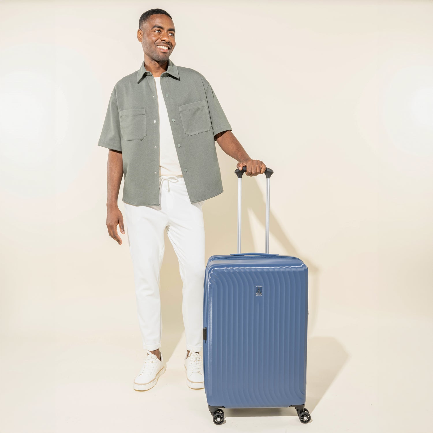 Maxlite® Air Medium Check-In Hardside Spinner