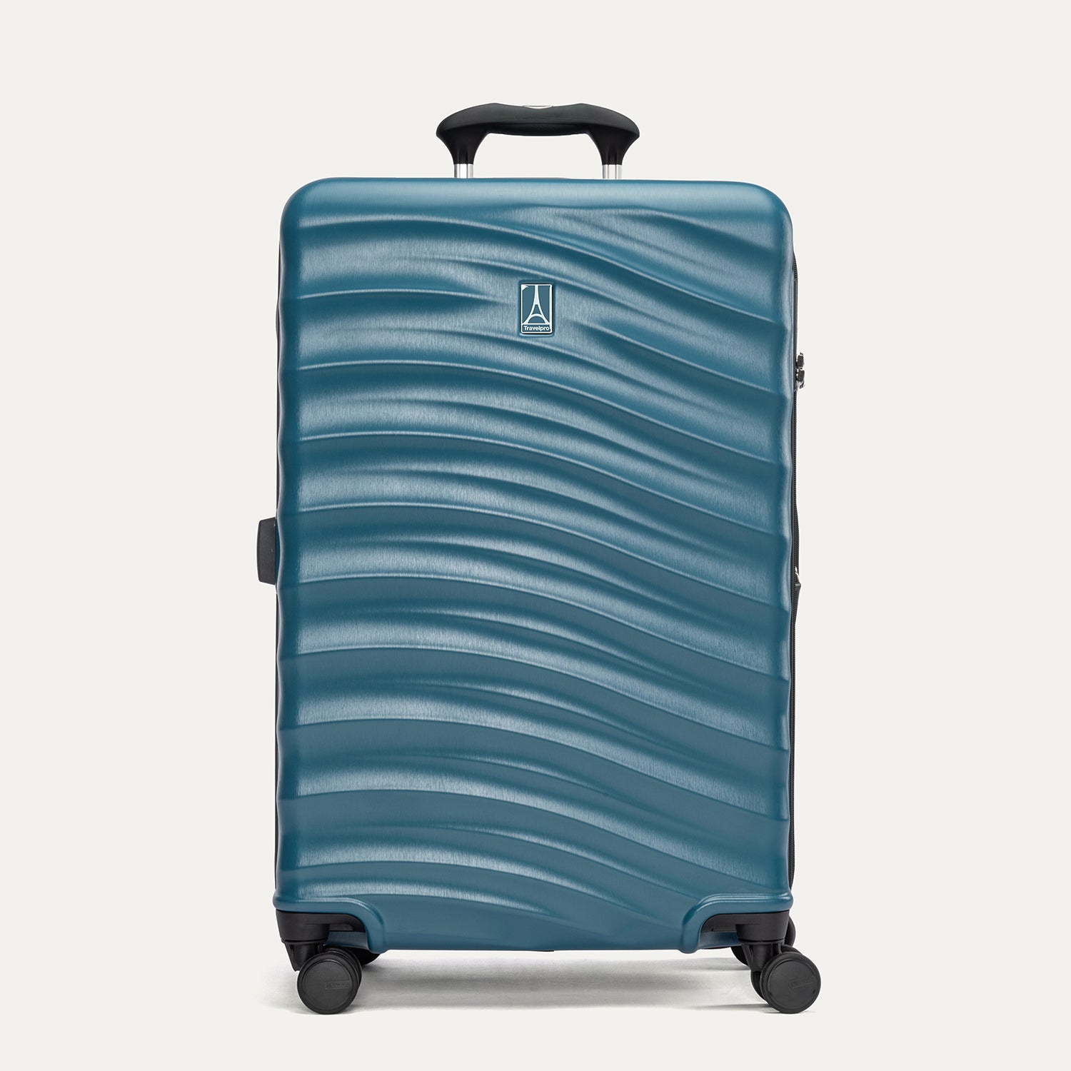 Front view of Travelpro Maxlite Air V2 Check-In Spinner in Teal, highlighting an telescopic handle and smooth-rolling spinner wheels.