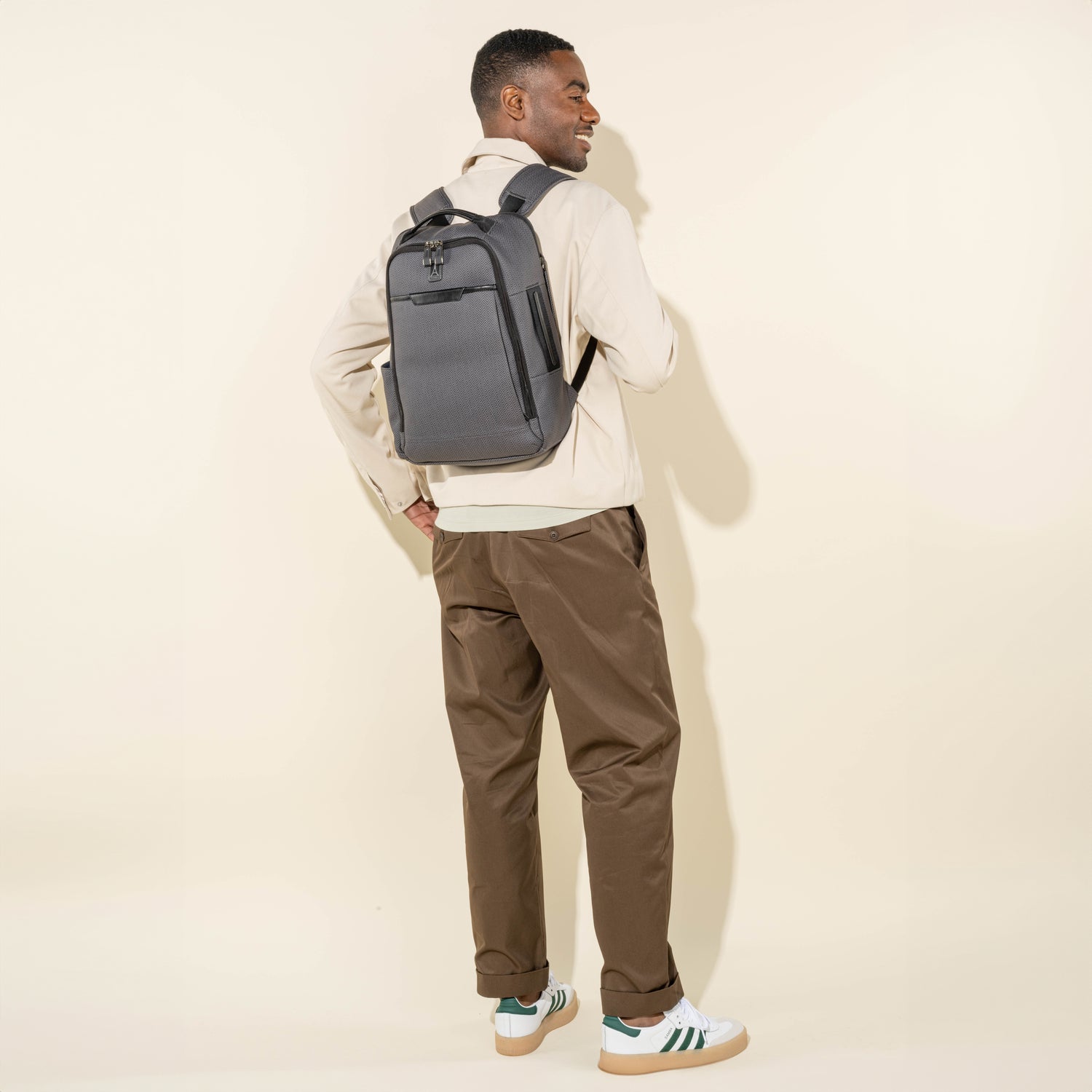 backpack travel pro Travelpro X Travel + Leisure Slim Backpack