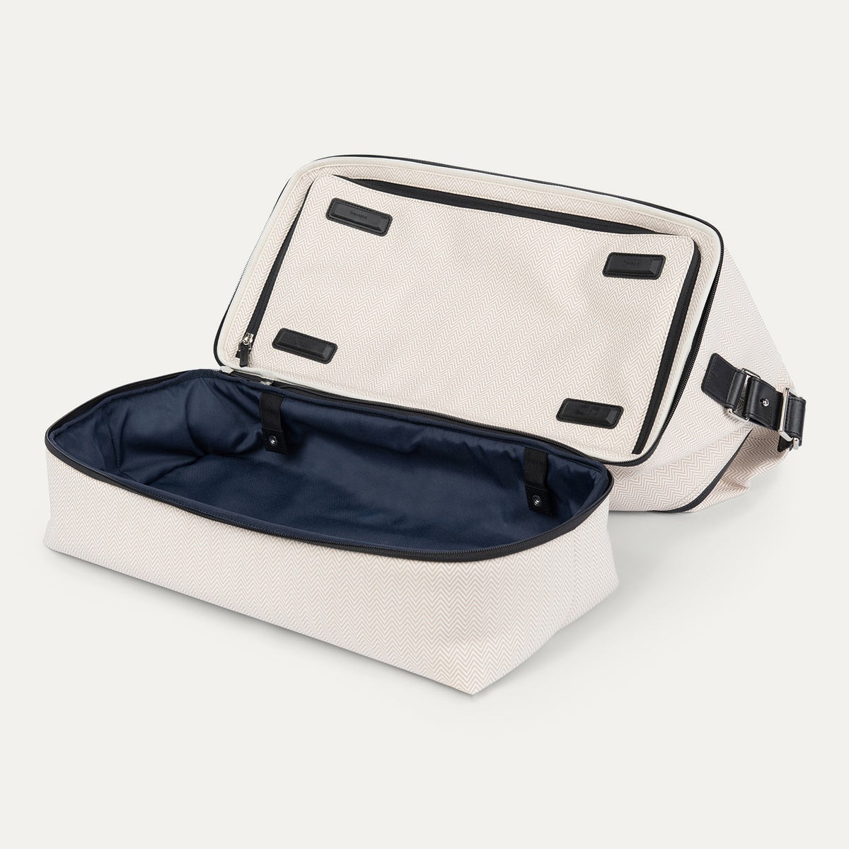 Drop Bottom Weekender Bag | Travelpro x Travel + Leisure