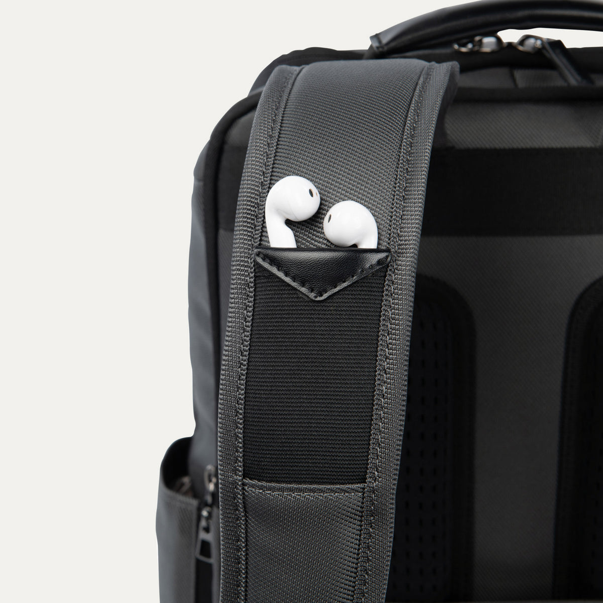 Crew™ Executive Choice™ 3 Slim Laptop Backpack- Titanium Grey