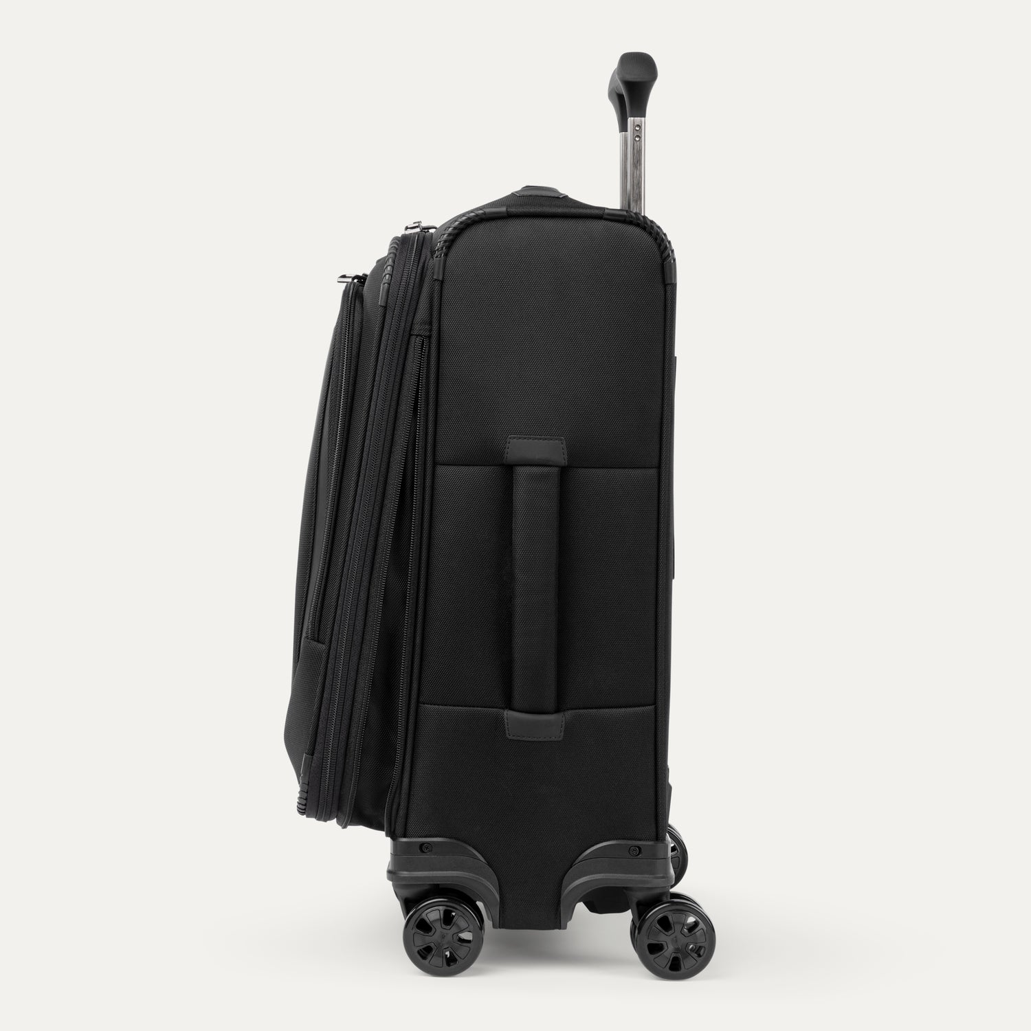 Crew™ Classic Carry-On / Medium Check-In Luggage Set