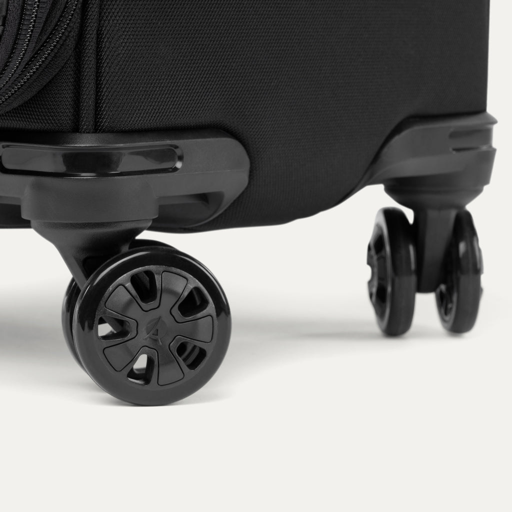 Kit Check Spinner Large Check-In Expandable Spinner | Crew Classic by Travelpro