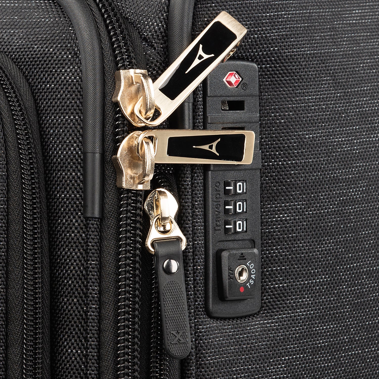 Platinum® Elite First Class Luggage Set