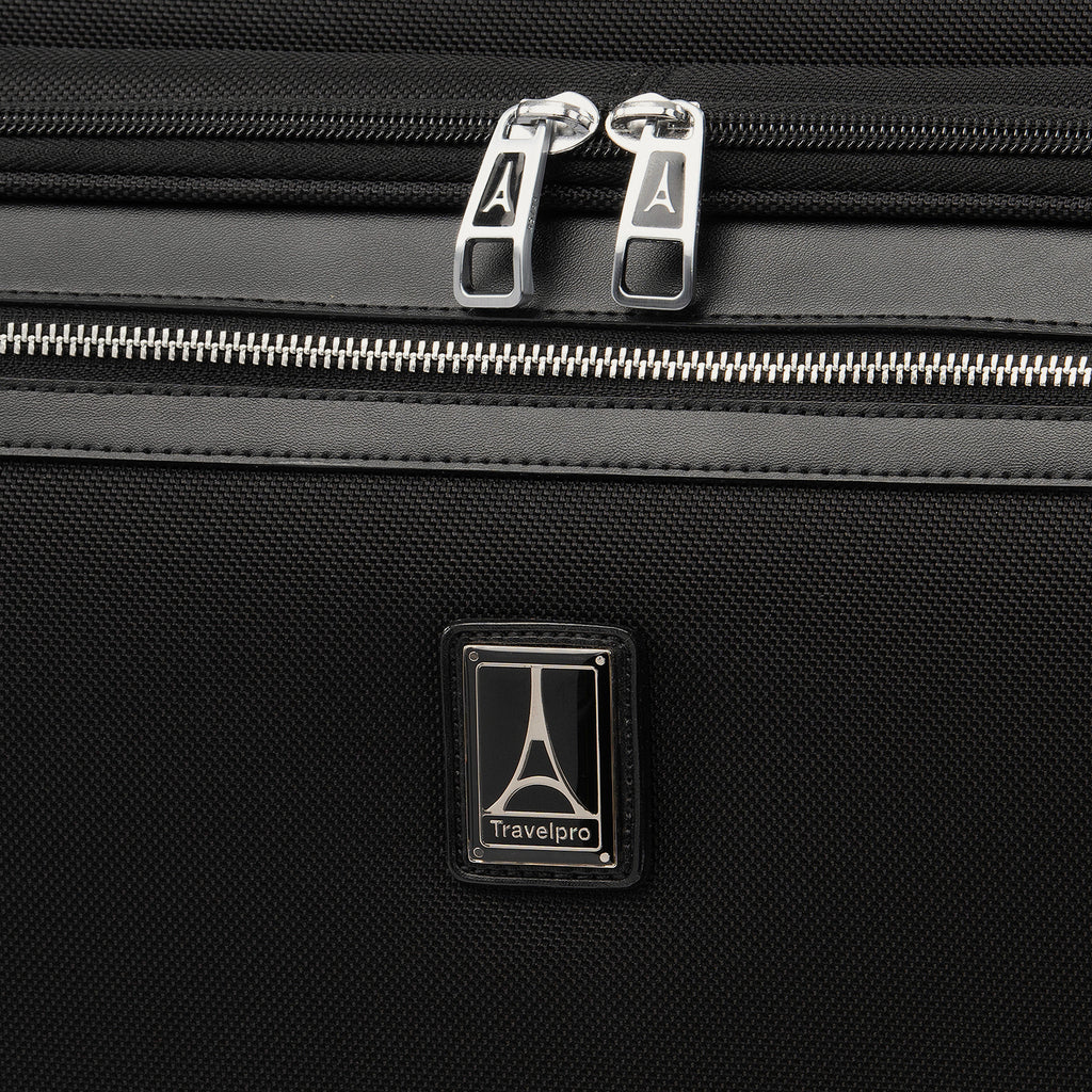 Platinum® Elite Rolling Garment Bag