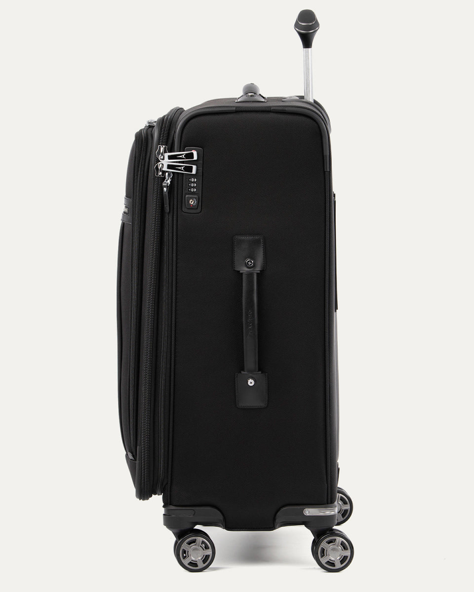 Platinum® Elite Medium Check-In Spinner