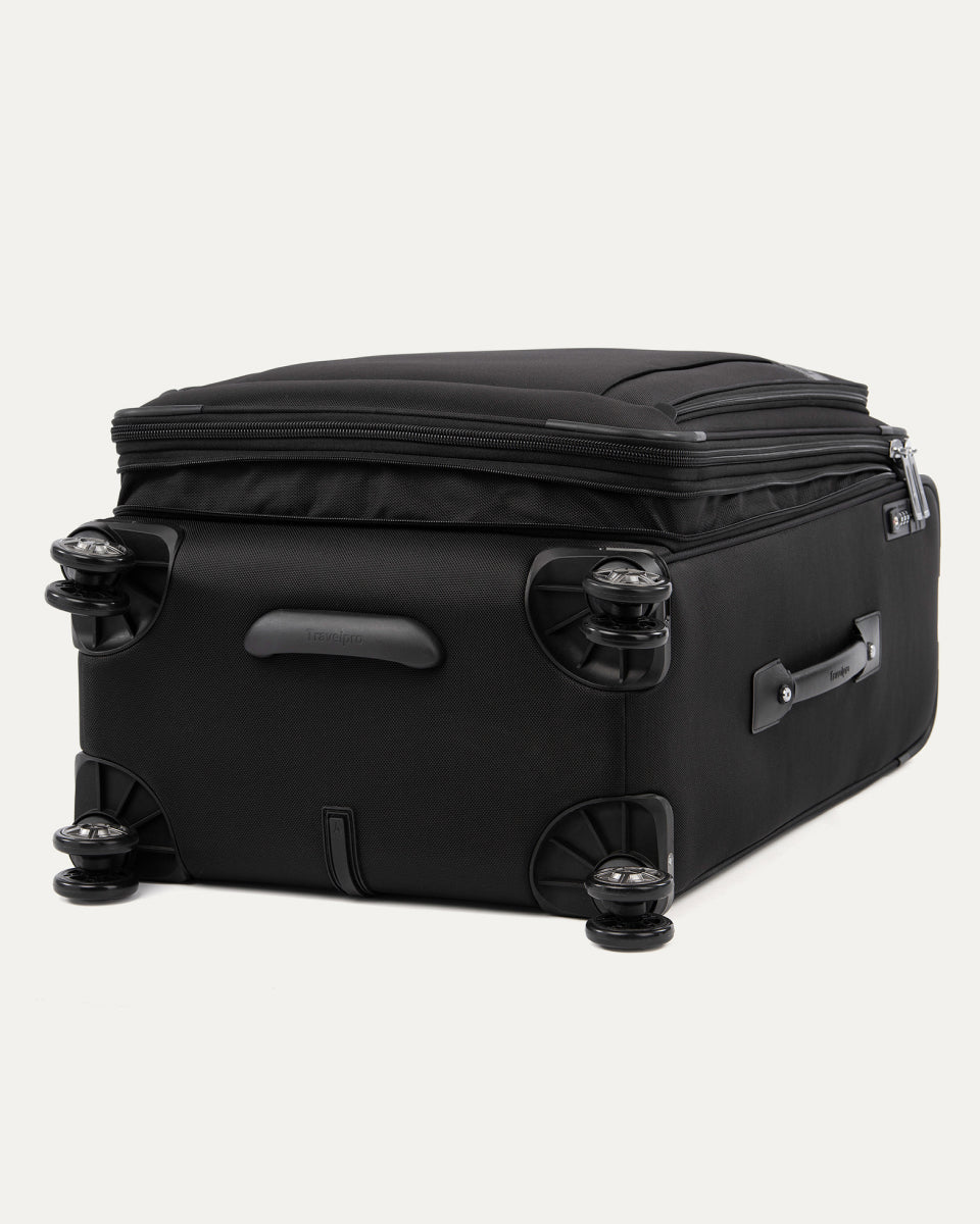 Platinum® Elite Medium Check-In Spinner