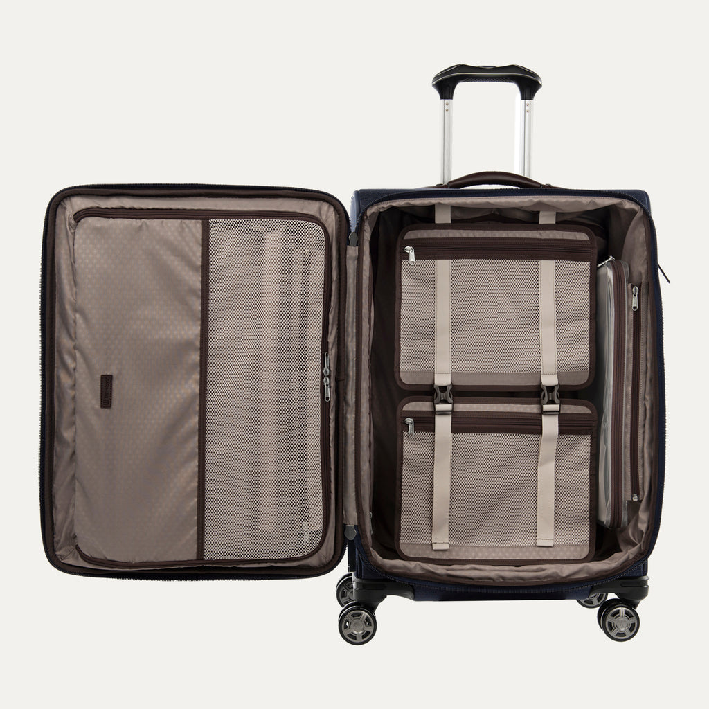 Platinum® Elite Medium Check-In Spinner