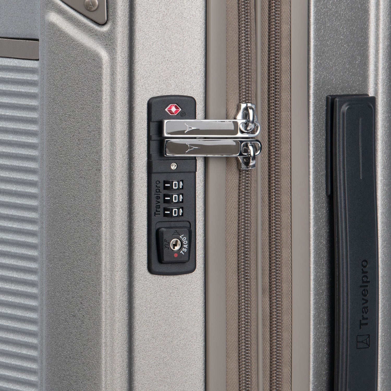 Platinum® Elite Compact Carry-On Hardside Spinner