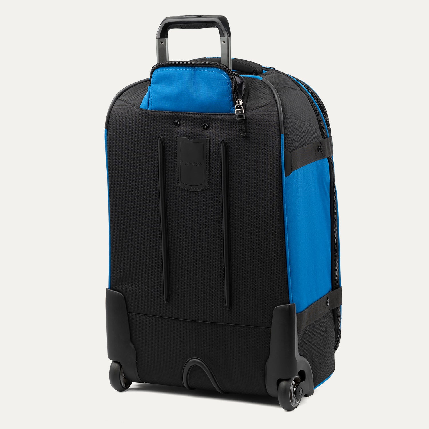 Amazon.com | Travelpro Crew Classic Lightweight Softside