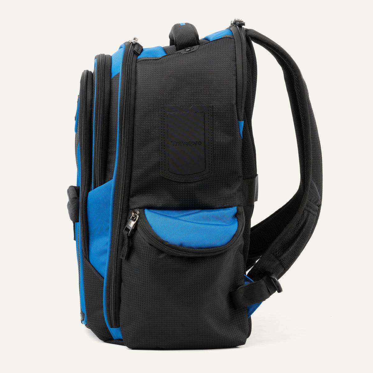 Bold™ By Travelpro® Backpack / Carry-On Rollaboard Set