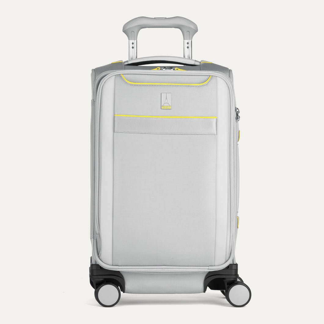 VersaPack®+ Carry-On Spinner