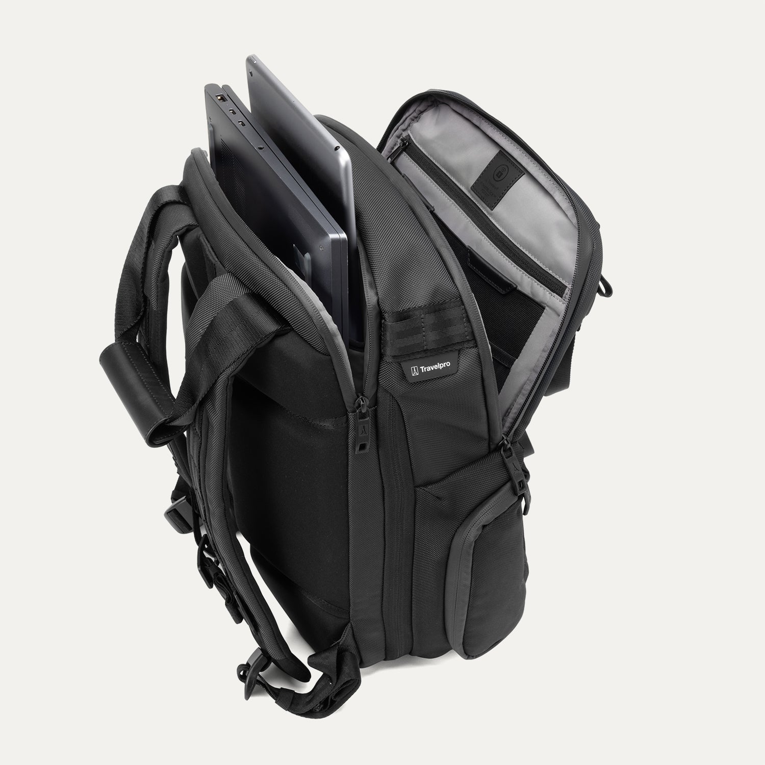 Travelpro Altitude Medium Expandable Laptop Backpack 25-30L in Aviator Navy Travelpro Altitude Medium Expandable Laptop Backpack 25-30L in Aviator Navy