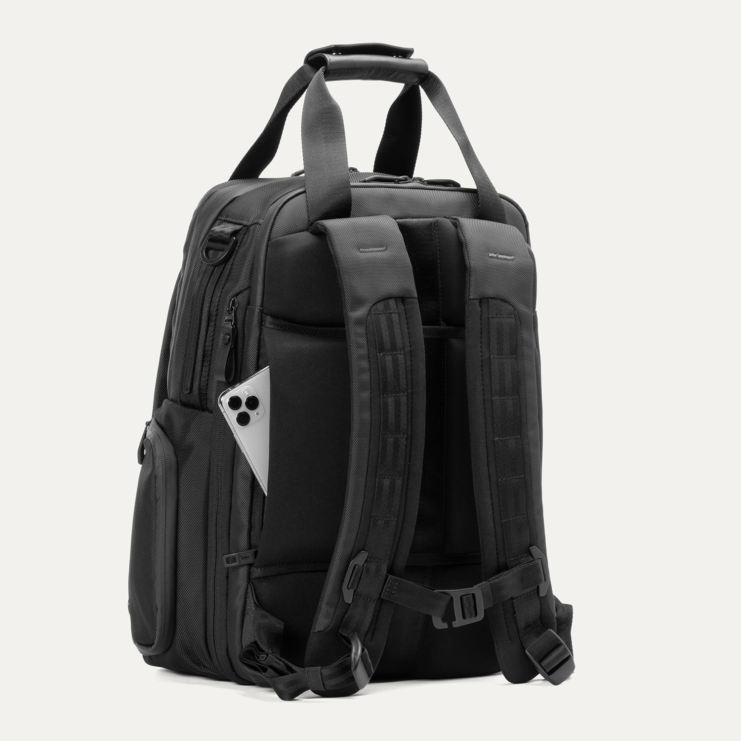 Travelpro Altitude Medium Expandable Laptop Backpack 25-30L in Aviator Navy Travelpro Altitude Medium Expandable Laptop Backpack 25-30L in Aviator Navy