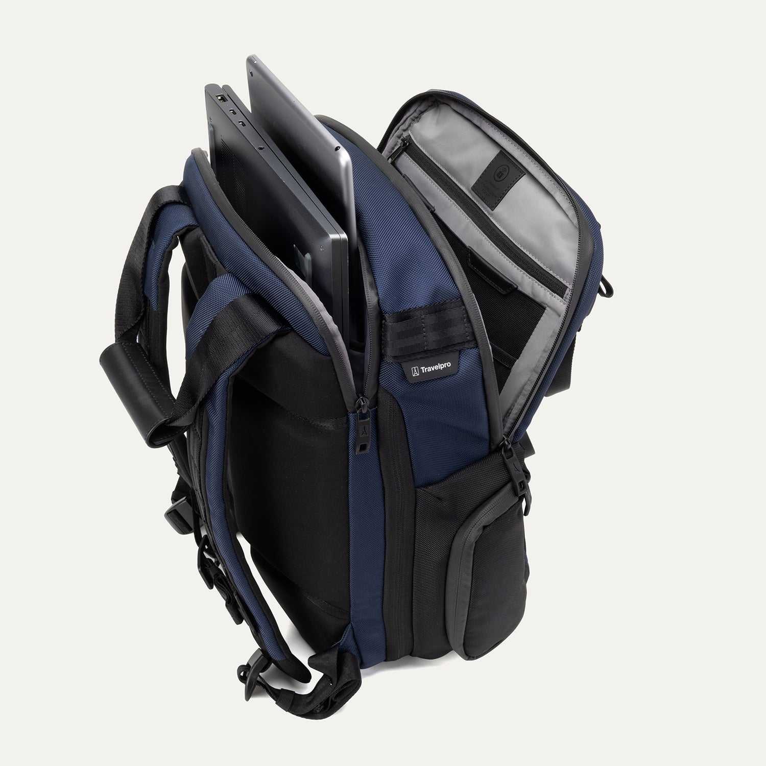 Altitude™ Medium Expandable Laptop Backpack 25-30L