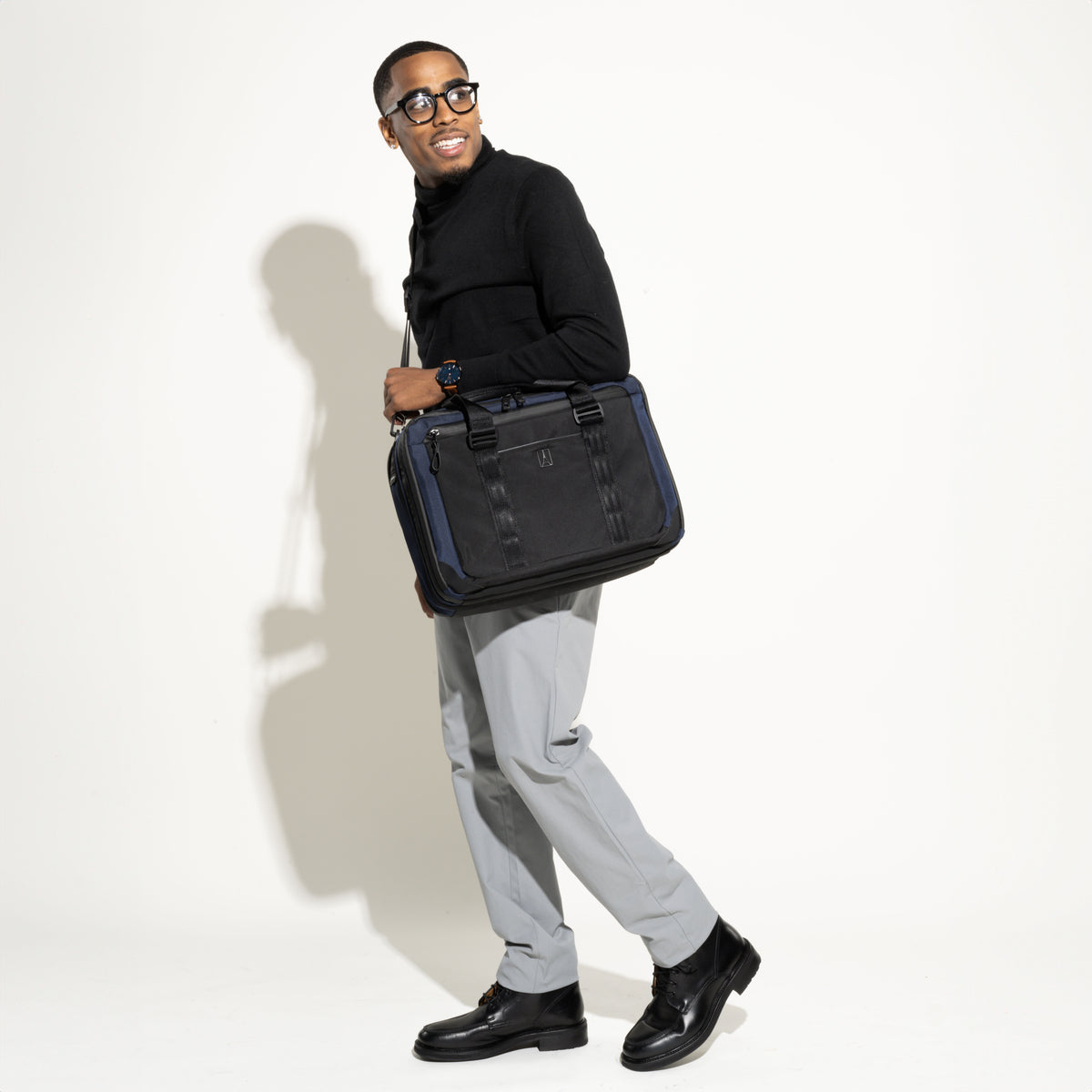 Travelpro Altitude Business Brief Eco-Friendly Expandable Laptop