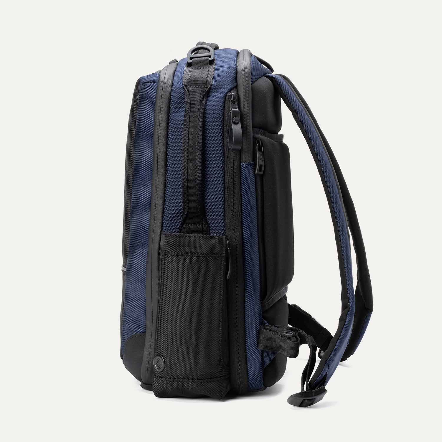 Travelpro Altitude Slim Expandable Laptop Backpack 20-24L in Falcon Grey