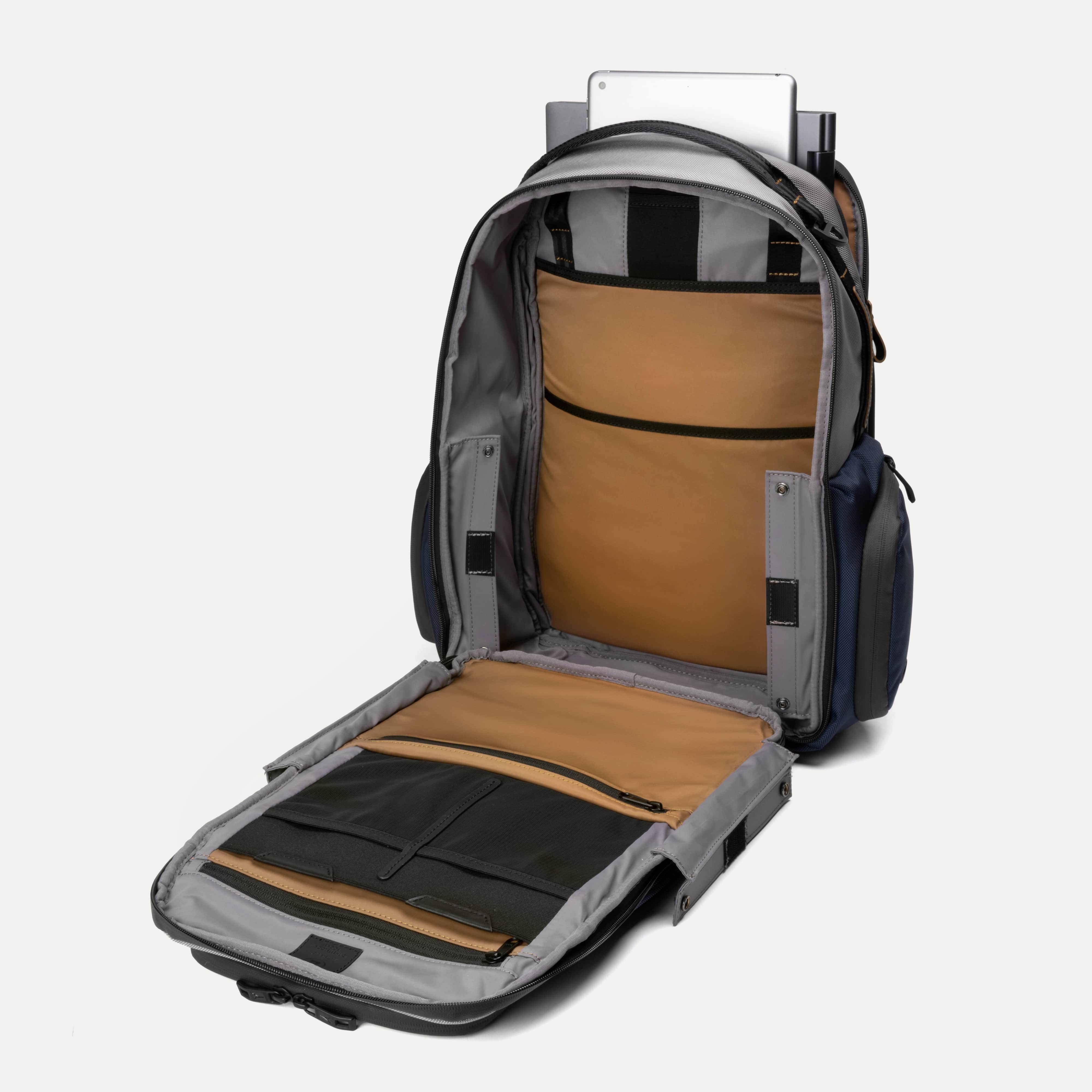 Large Expandable Work and Travel Backpack | Travelpro Altitude