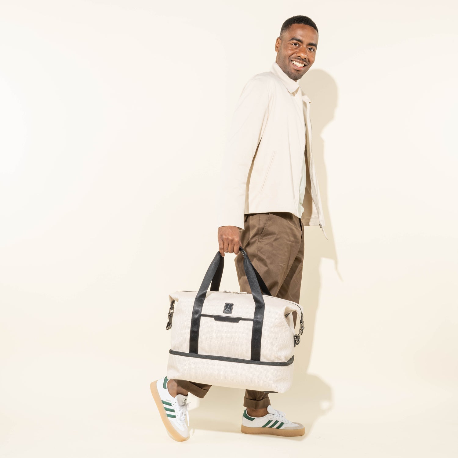 Platinum® Elite Hardside Carry on / Travelpro® x Travel + Leisure® Weekender Set