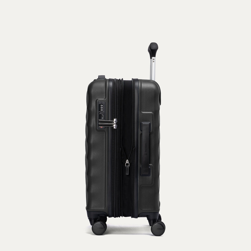 Maxlite® Air V2 Compact Carry-On / Medium Check-In Set