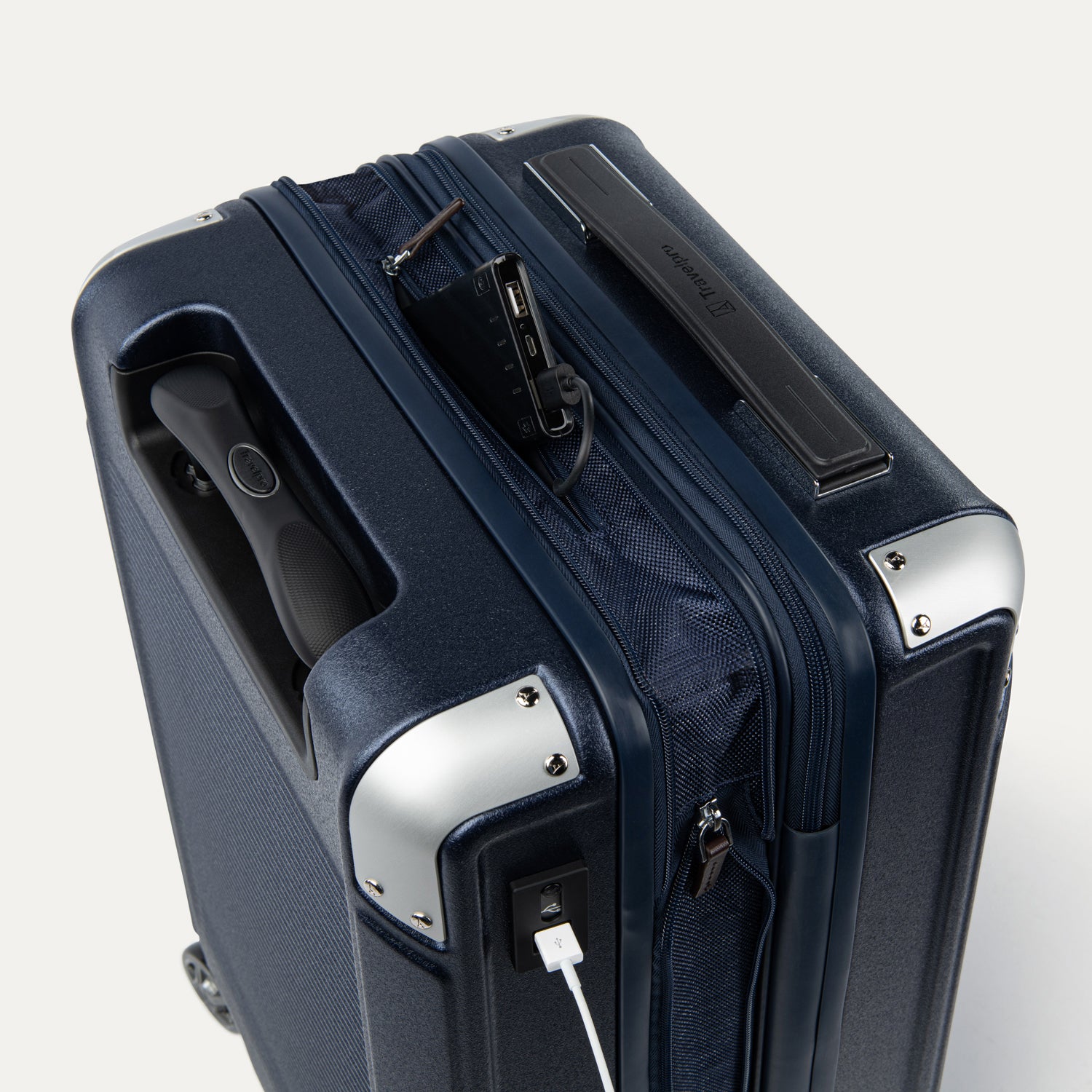 Platinum® Elite Carry-On / Large Check-In Hardside Set