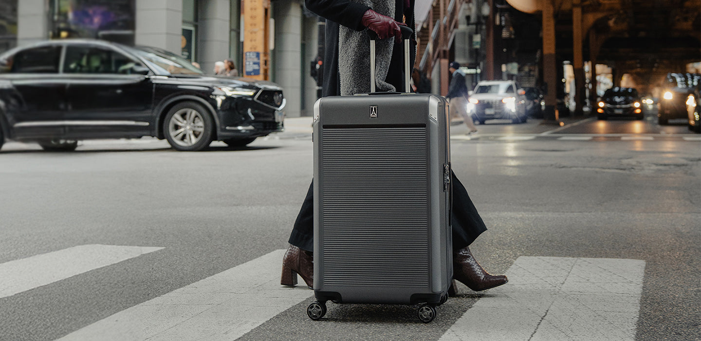 Platinum® Elite Carry-On Rollaboard®