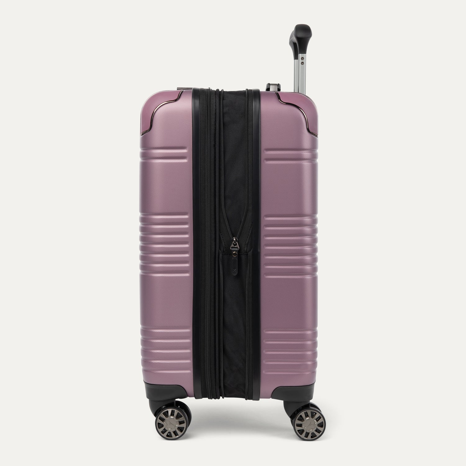 Roundtrip® Carry-On / Medium Check-In Hardside Set