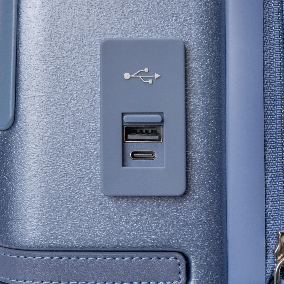External USB-A and USB-C ports on a Platinum Reserve carry-on