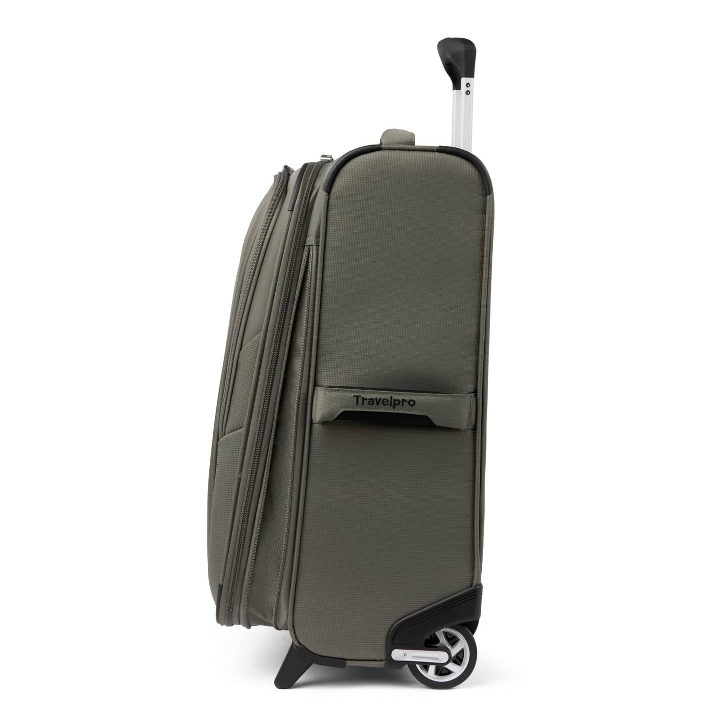 Maxlite® 5 22" Carry-On Rollaboard®