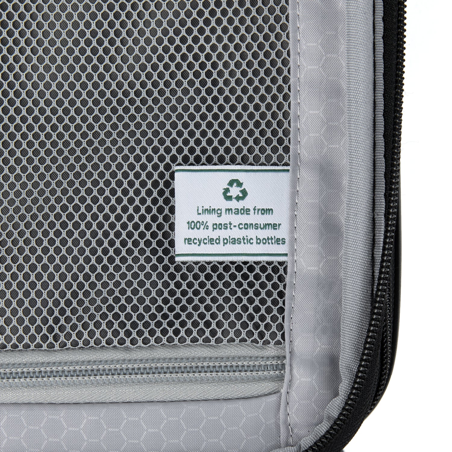 Maxlite® Air Medium Check-in Expandable Hardside Spinner